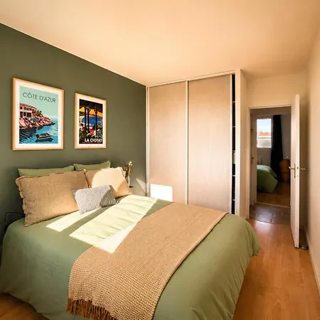 T4 Pro Groupes - Parking - 6 Pers - Arcade Apartment