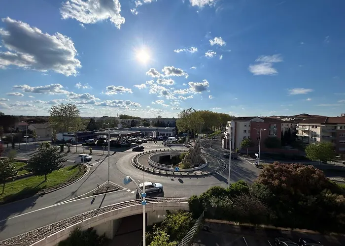 T4 - 5min Airbus - 10min Aeroport - Parking Apartment