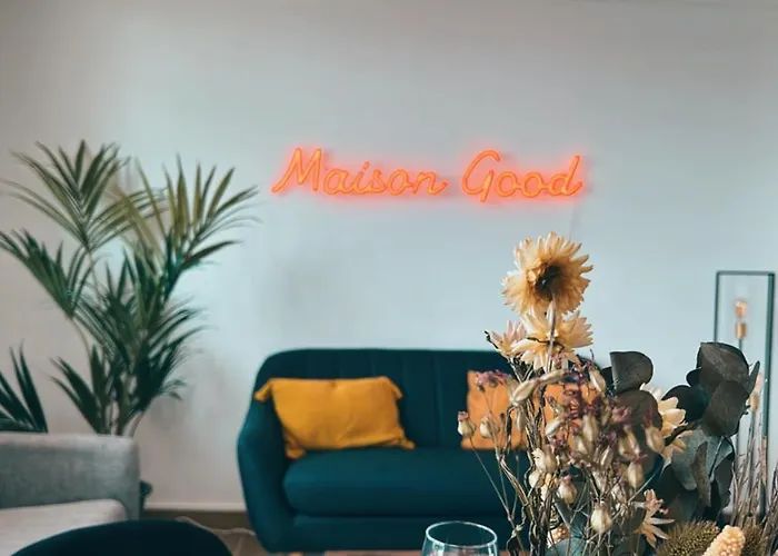 T4 - 5min Airbus - 10min Aeroport - Parking